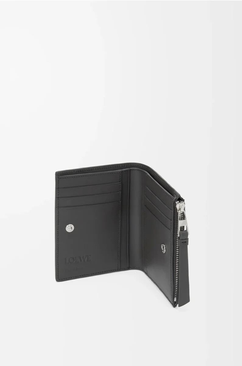 cartera compacta y fina puzzle en piel de becerro clásica gris asfaltoazul tormenta