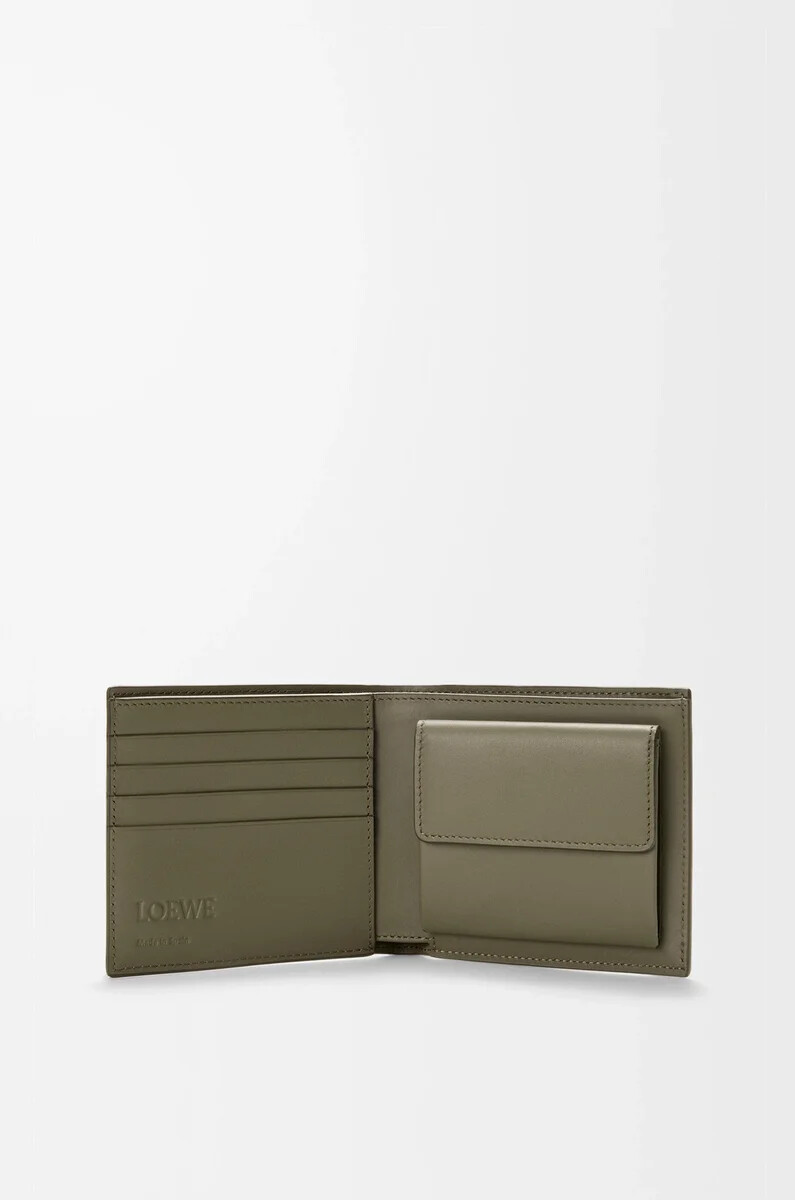 monedero plegable en piel de becerro satinada color verde caqui