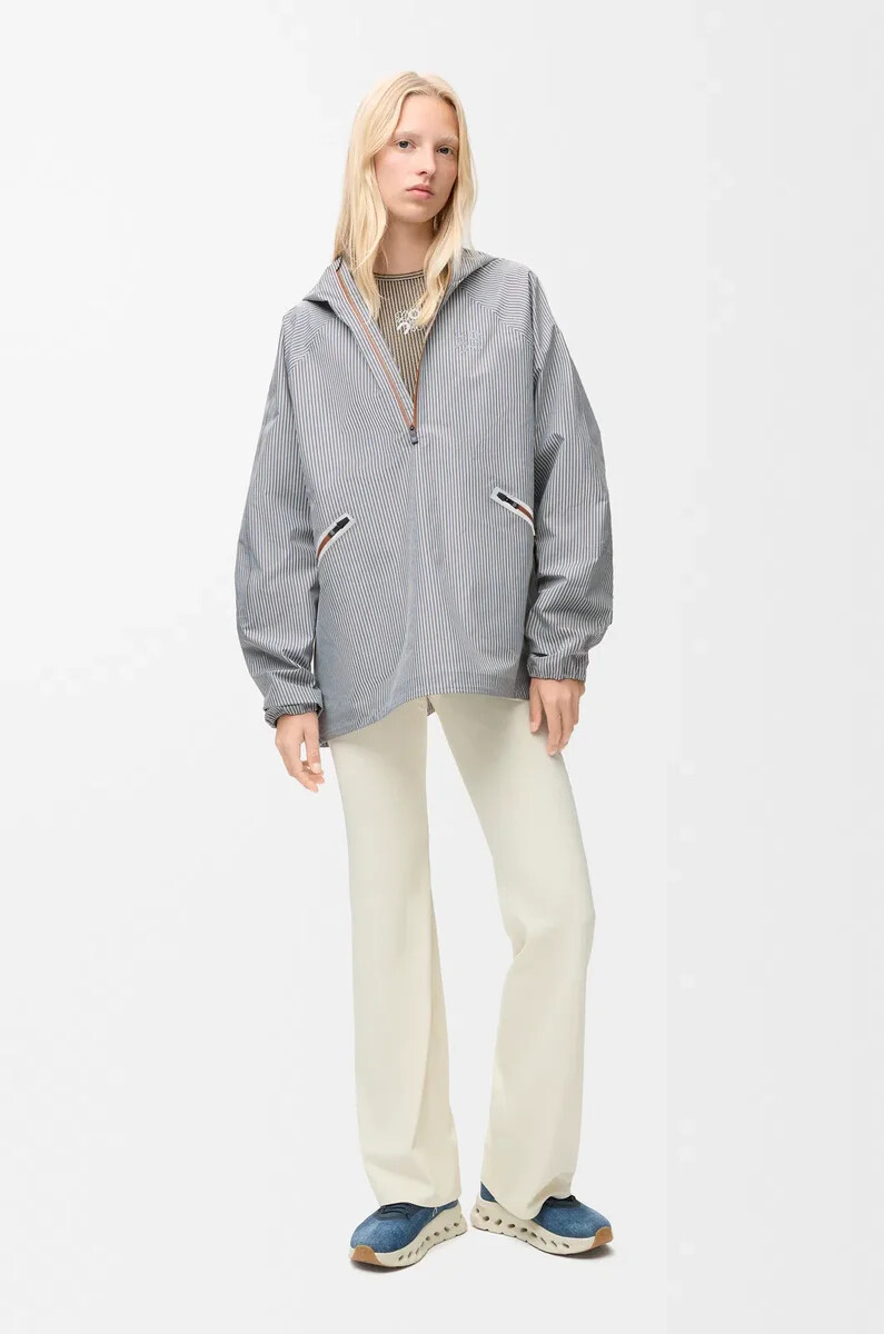 anorak storm en tejido técnico beigeazul
