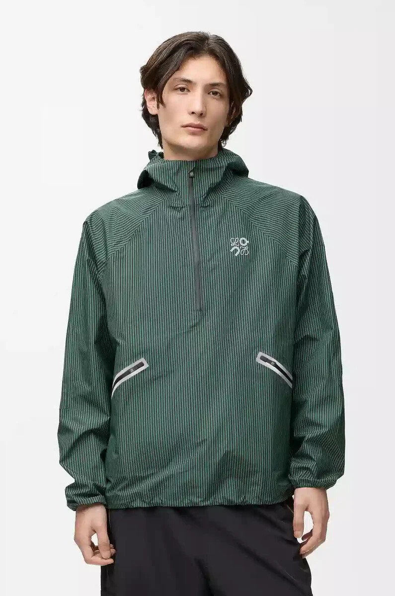 anorak storm en tejido técnico verdenegro