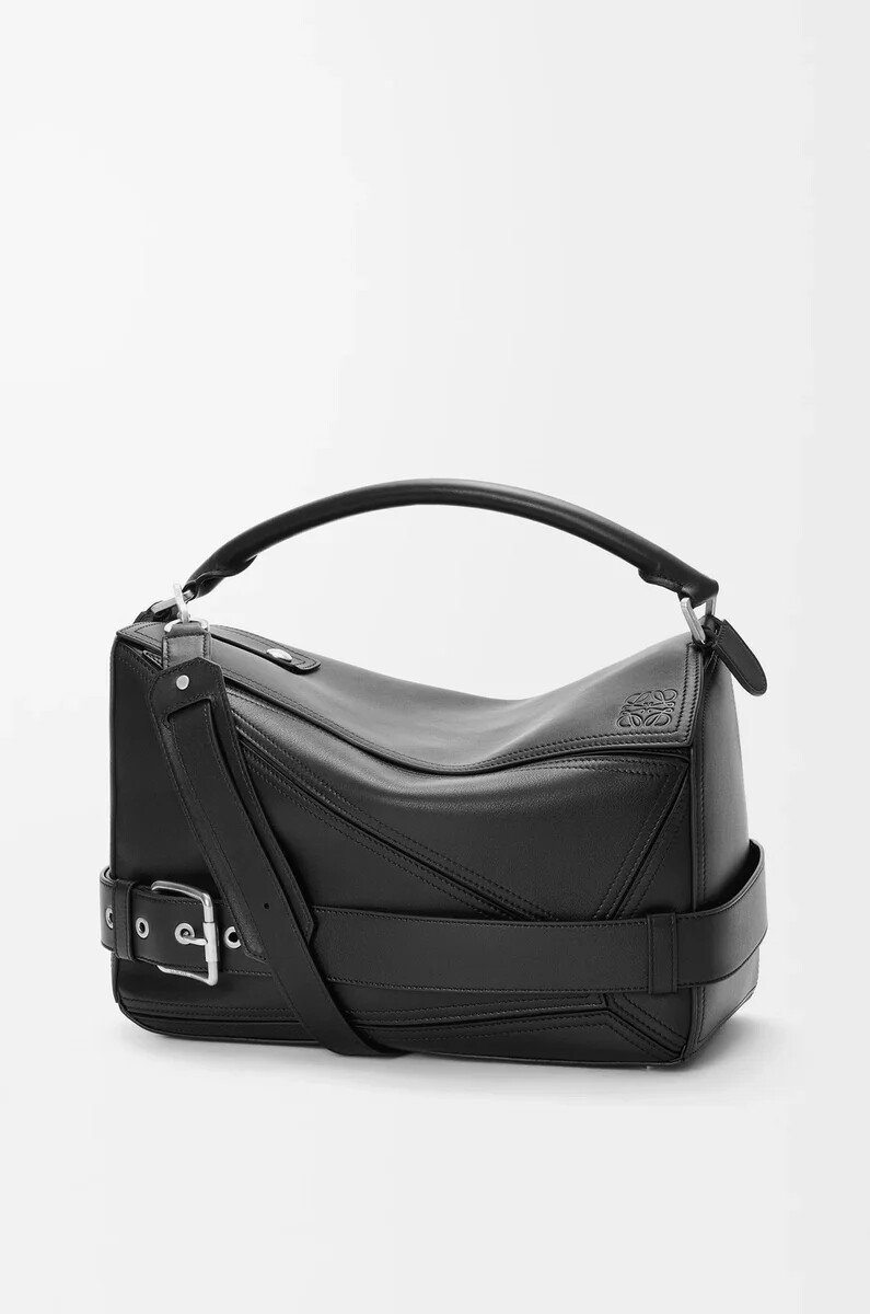 bolso biker puzzle grande en piel de becerro brillante negro