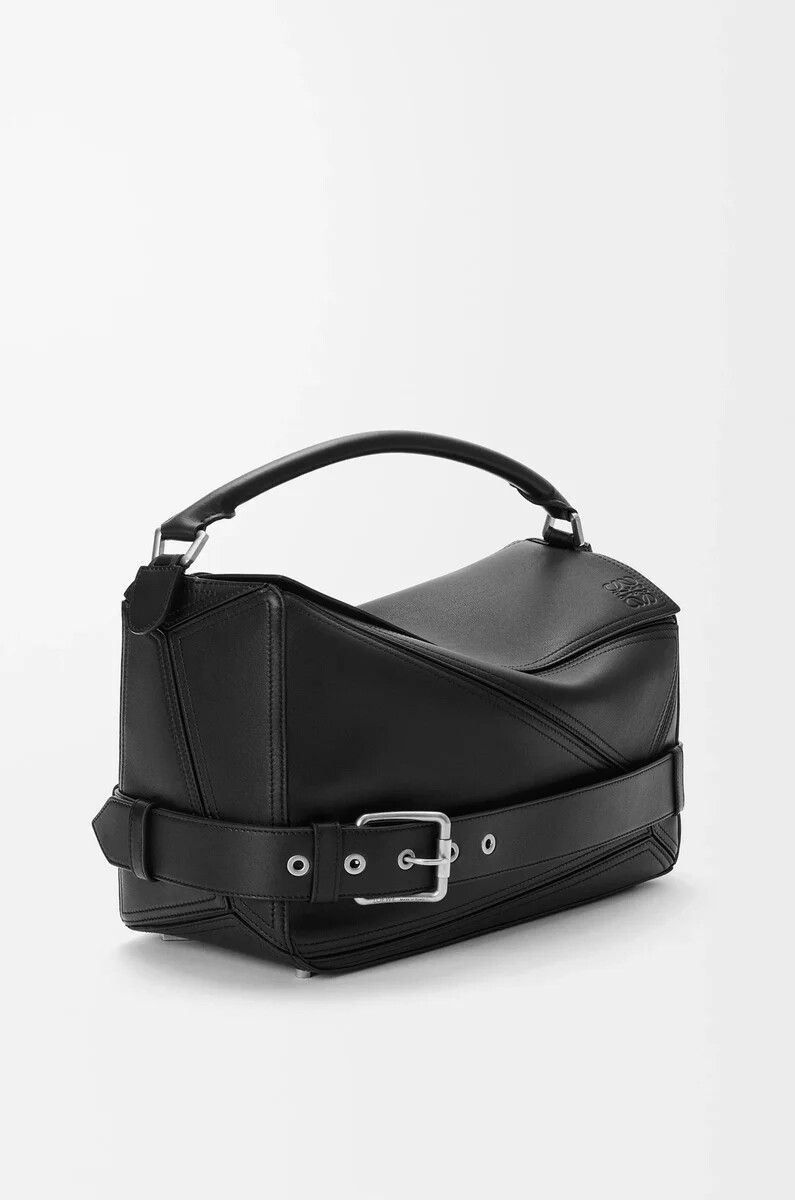 bolso biker puzzle grande en piel de becerro brillante negro