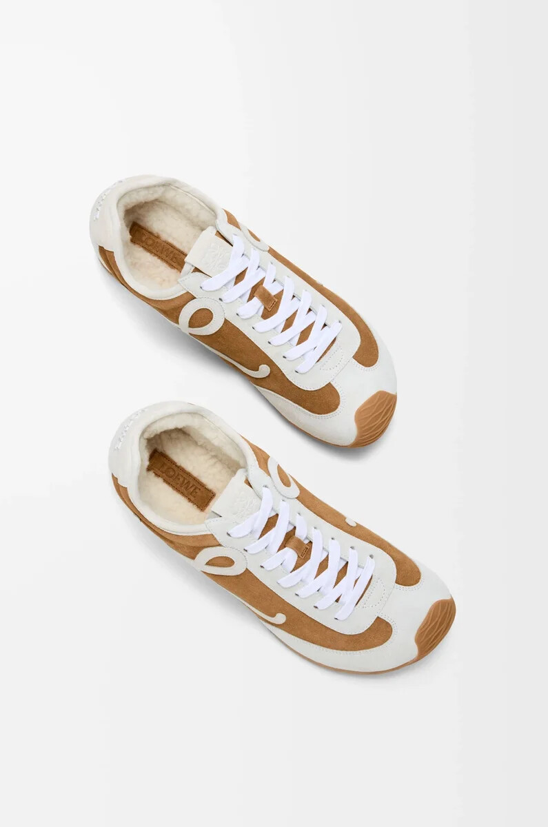 ballet runner 2.0 en ante y borrego color tostadoblanco