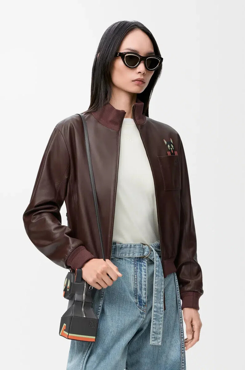 chaqueta corta de piel de cordero napa marrón