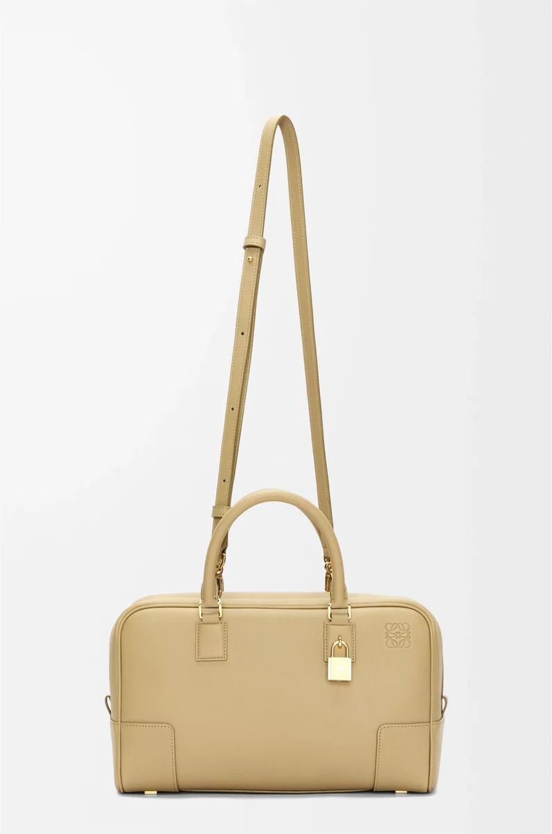 bolso amazona 28 en piel de becerro napa verde arcilla