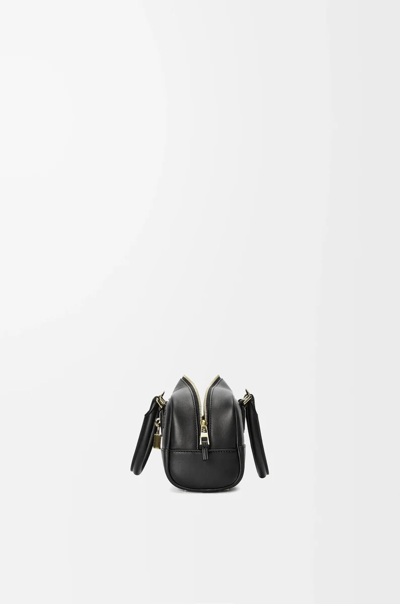 bolso cropped amazona 23 en napa de becerro negro
