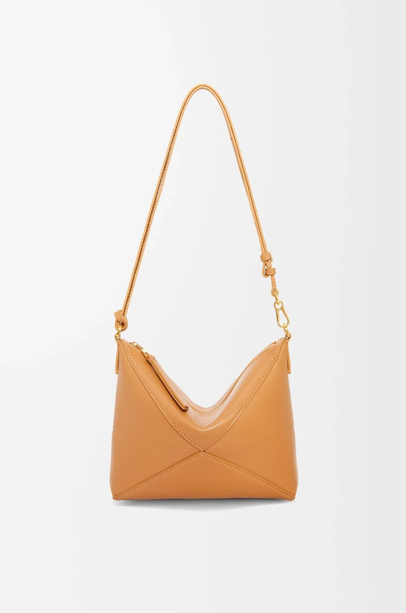 bolso puzzle fold en piel de becerro napa brillante warm desert