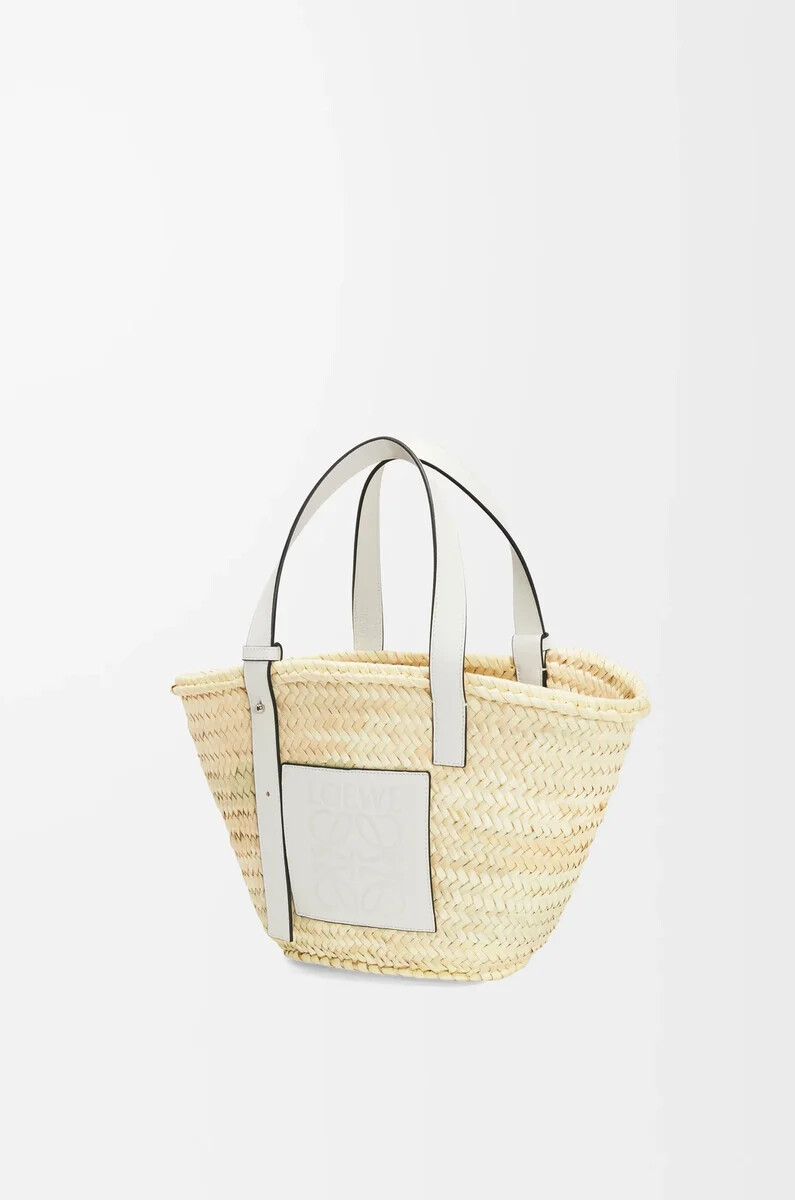 bolso cesta en hoja de palma y piel de becerro naturalblanco