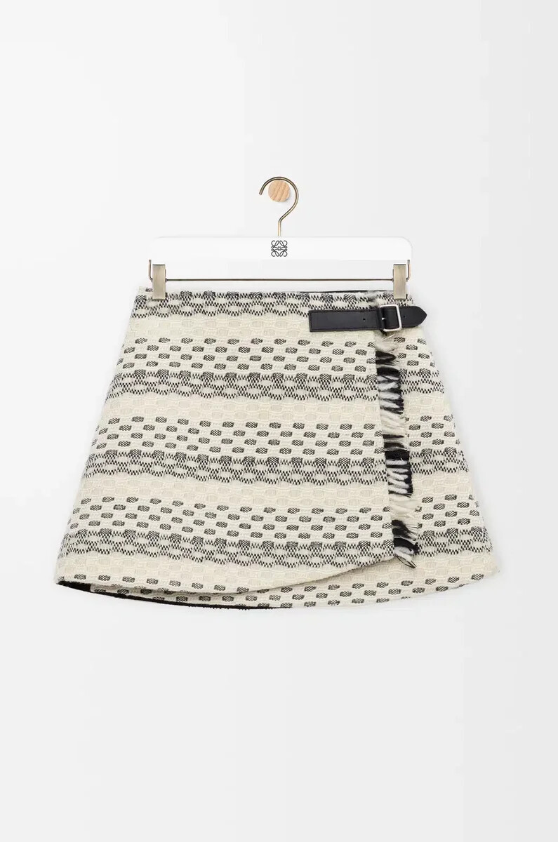falda en mezcla de lana jacquard negroblanco