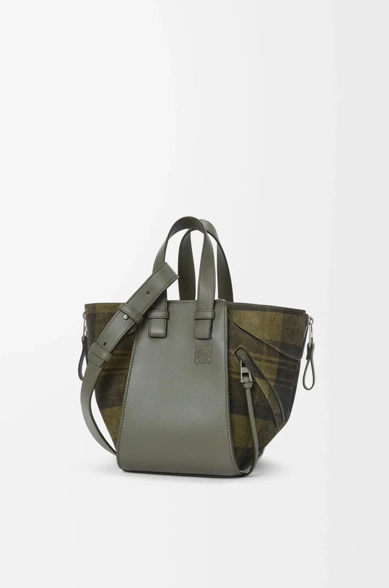 bolso hamaca compacto en ante y piel de becerro clásica color caquiverde