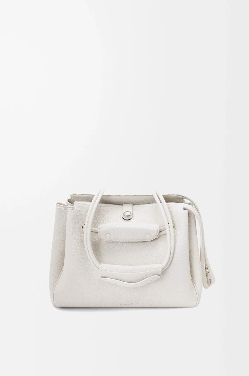 bolso mediano madrid en piel de becerro granulada flexible blanco suave