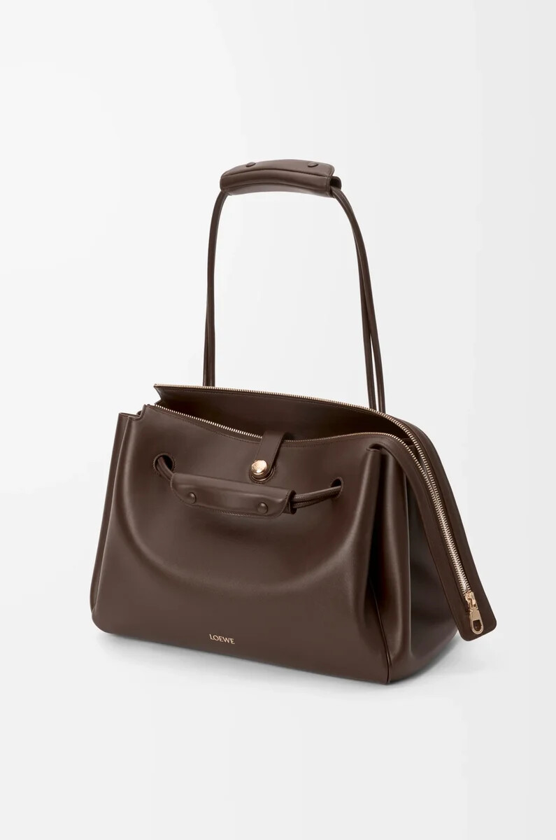 bolso grande madrid en piel de becerro flexible color castaño oscuro