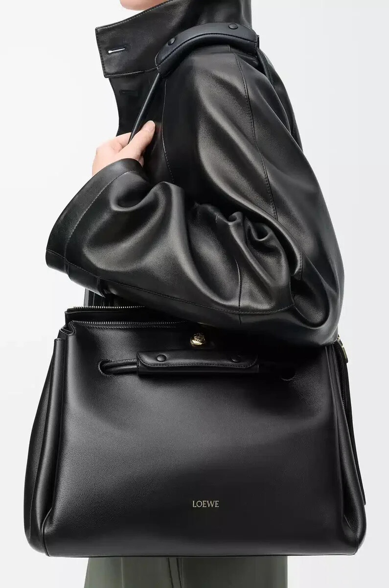bolso grande madrid en piel de becerro flexible negro