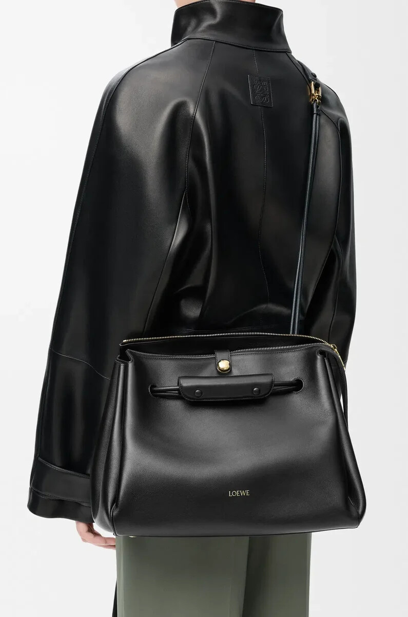 bolso grande madrid en piel de becerro flexible negro