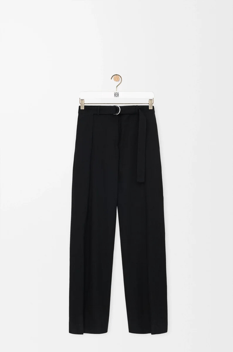 pantalón con cinturón de lana negro