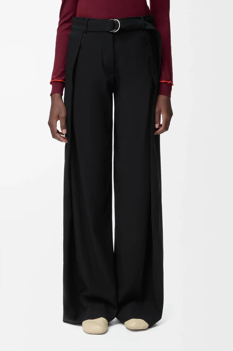 pantalón con cinturón de lana negro