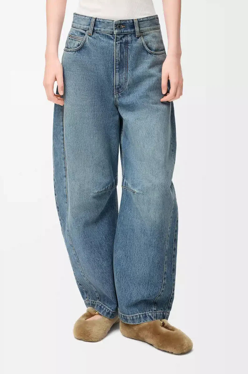 vaqueros barril en denim washed denim