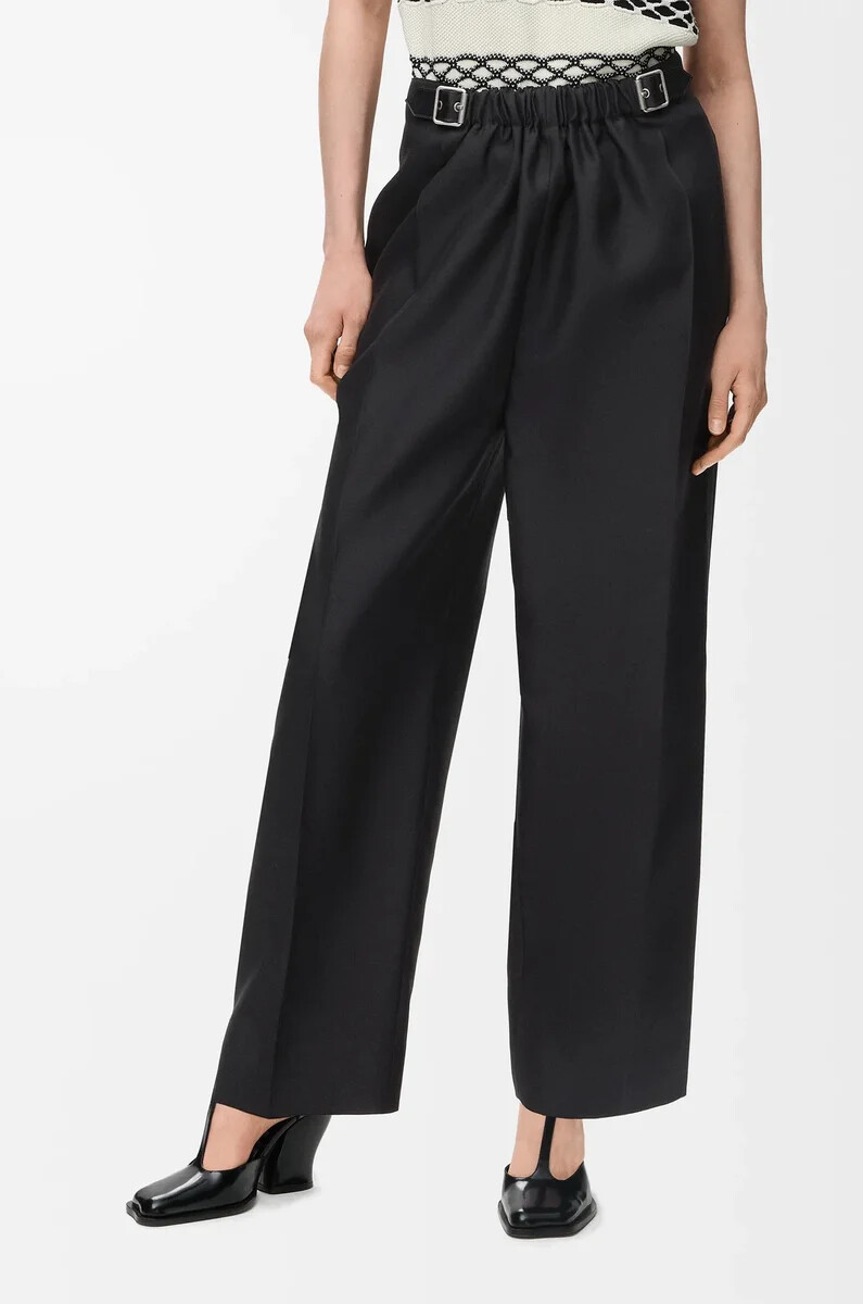 pantalón con cinturón en lana y seda negro