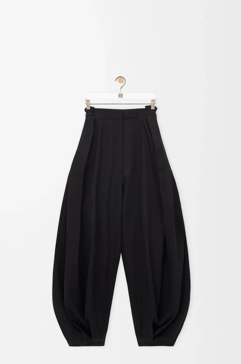 pantalón drapeado en algodón y seda negro