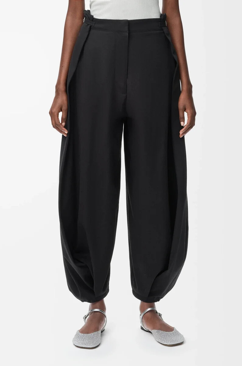 pantalón drapeado en algodón y seda negro