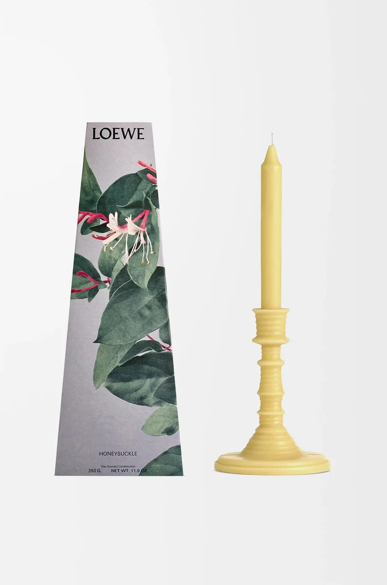 candelabro de cera de madreselva amarillo