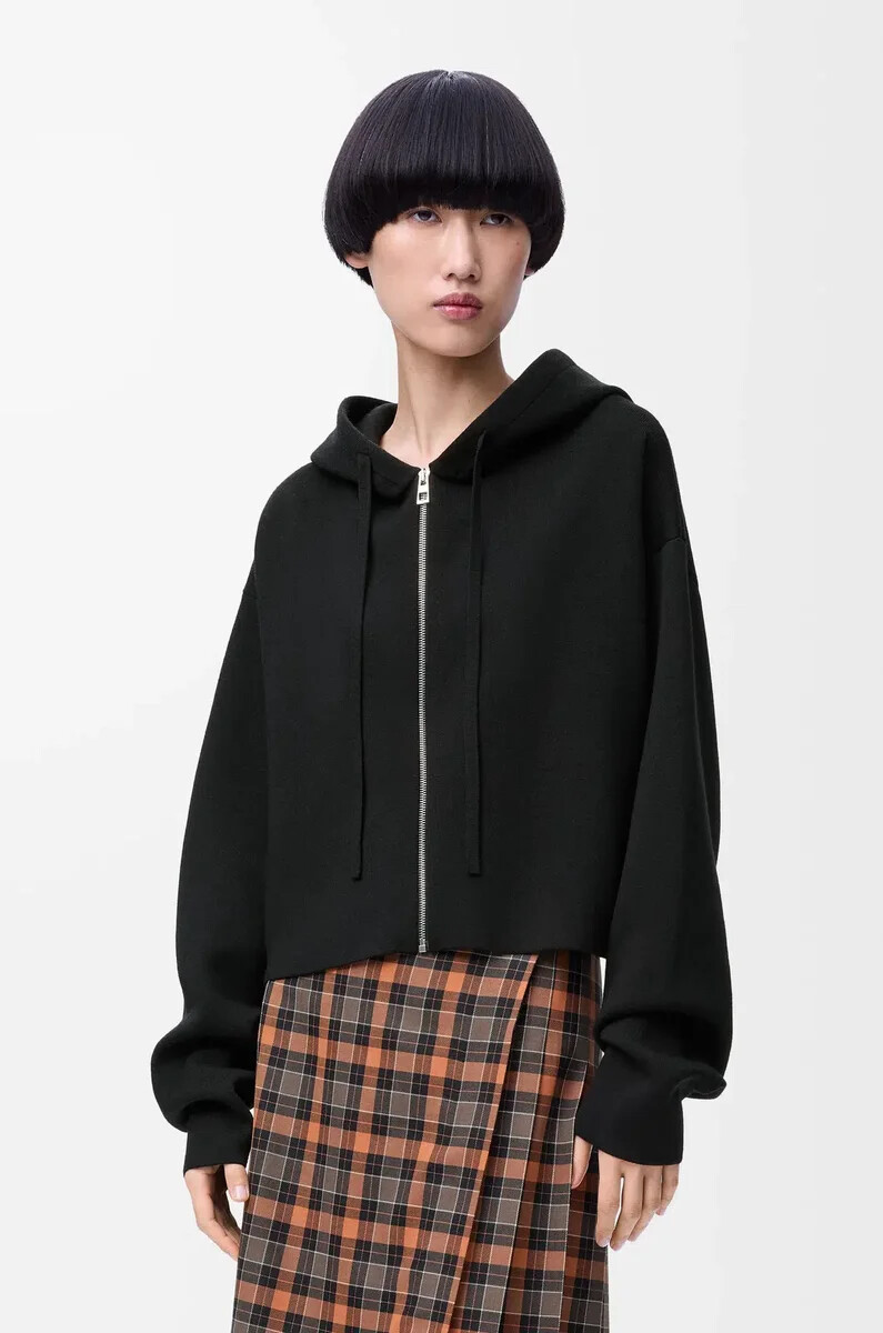 sudadera con capucha y cremallera con anagrama en lana negra