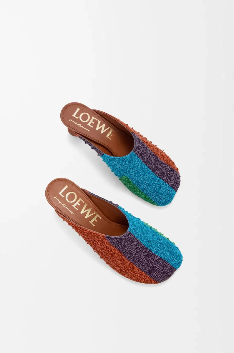 mula de juguete en lona bordada carameloverde brillante