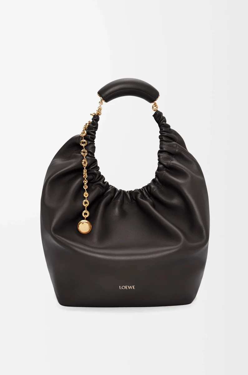 bolso mediano de piel de cordero napa suave color negro