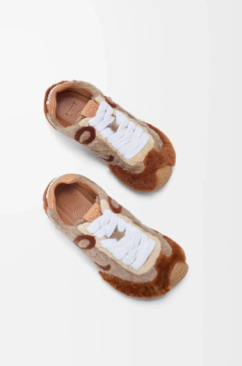 ballet runner 2.0 en piel de oveja color tostado multitono